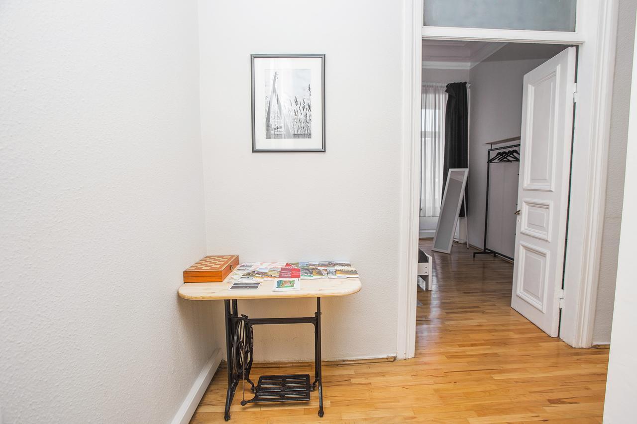Charming 2Br Apartment In Old Tbilisi - By Wehost Ngoại thất bức ảnh