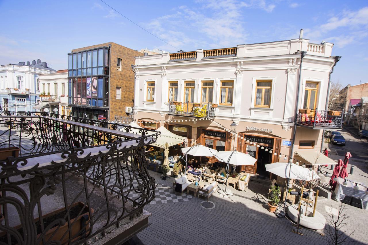 Charming 2Br Apartment In Old Tbilisi - By Wehost Ngoại thất bức ảnh